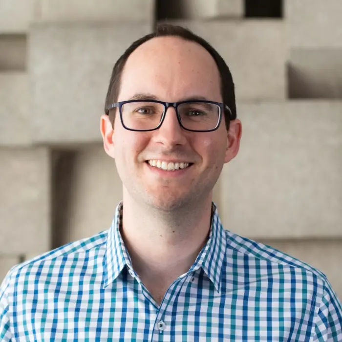 Dr Chris Gilchrist