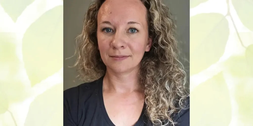 Image of Dorothy Ley Hospice palliative physician Dr. Julie Napolskikh